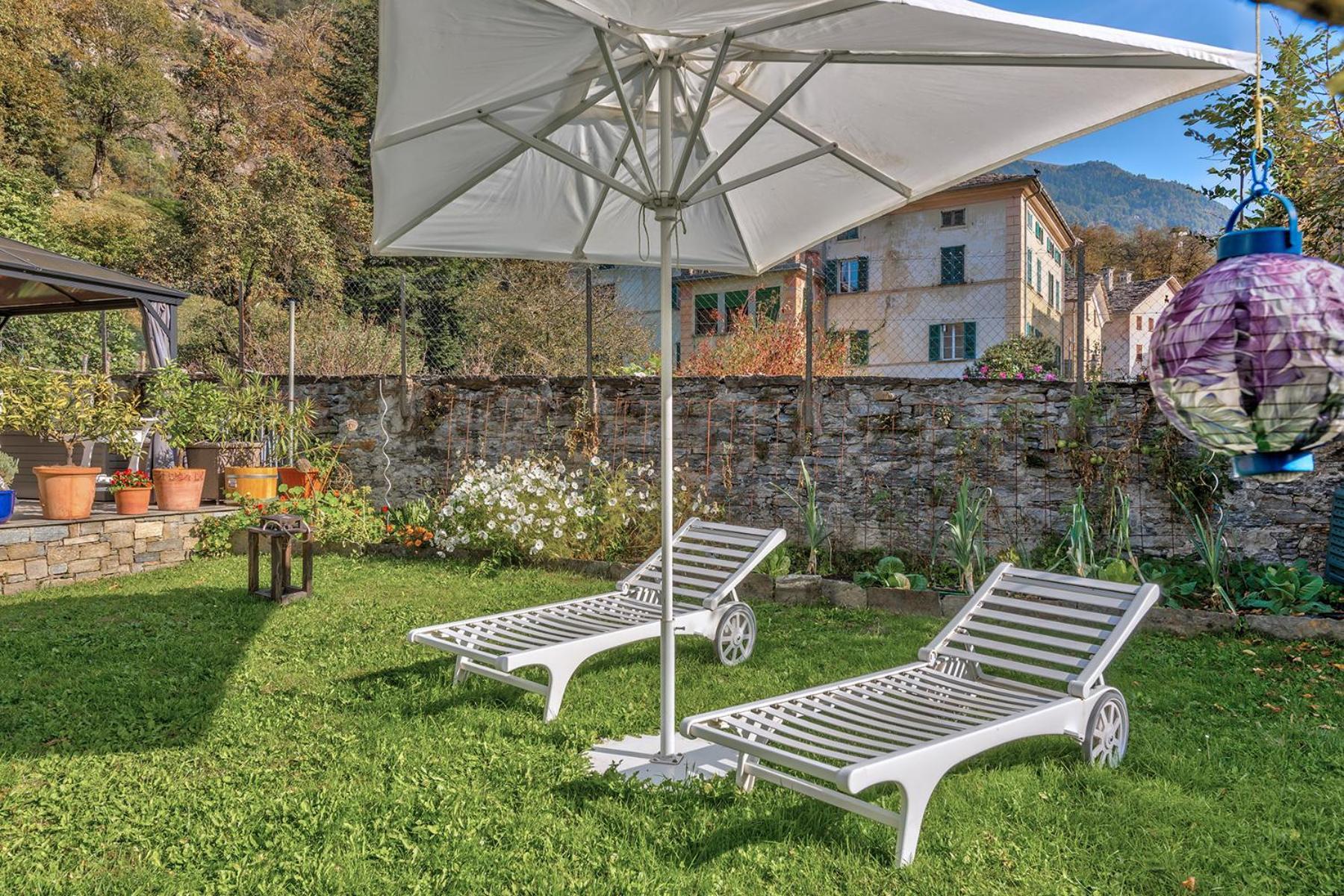 Casa Pool Tra St Moritz E Il Lago Di Como Castasegna Buitenkant foto